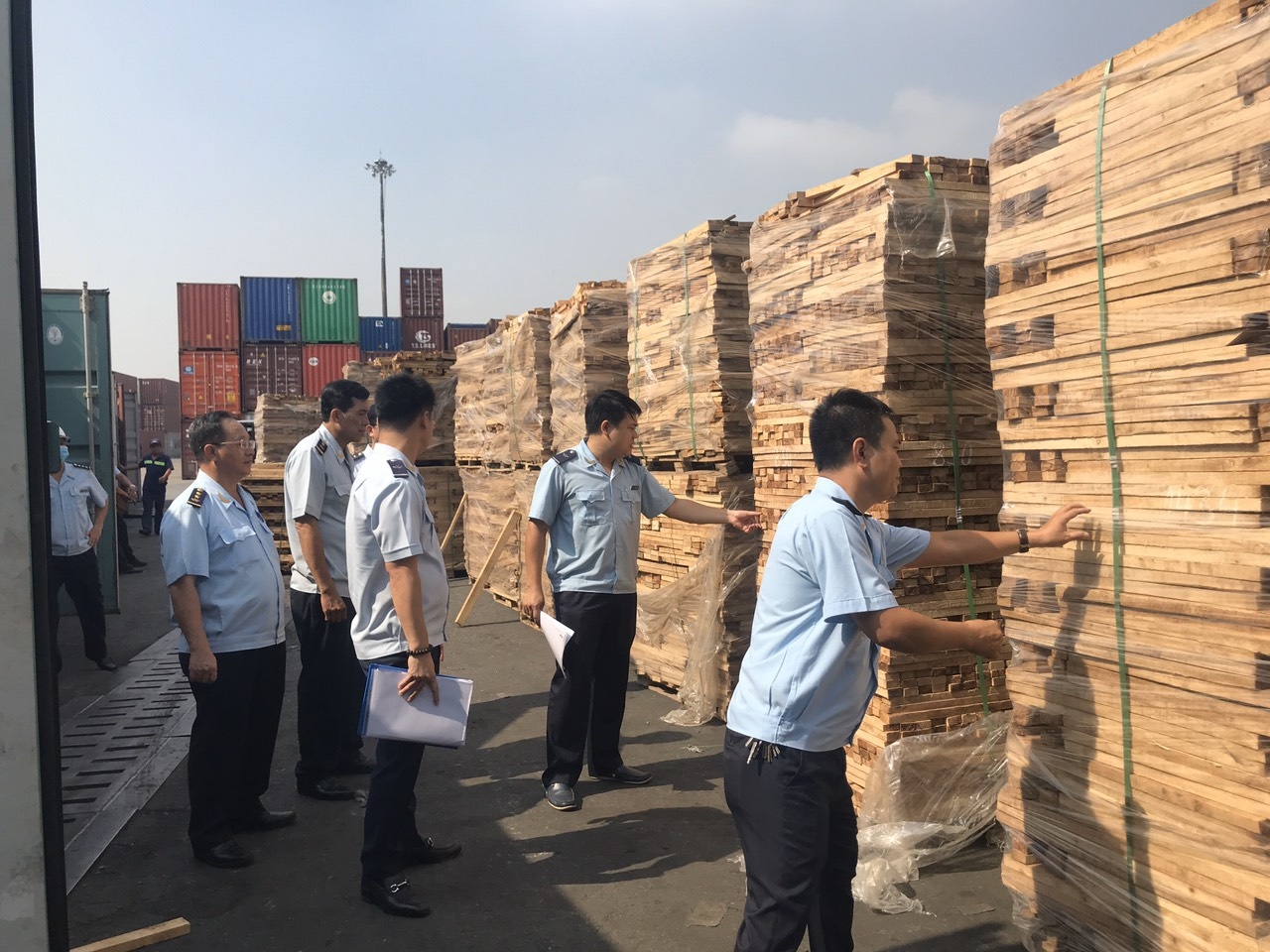 10 sản phẩm xuất khẩu đối diện nguy cơ phòng vệ thương mại