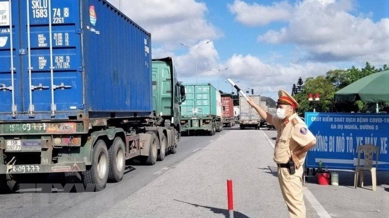 Bộ GTVT yêu cầu hỗ trợ tối đa vận tải cho TP HCM và các tỉnh phía Nam