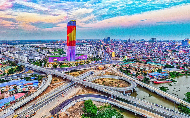 Tin bất động sản ngày 5/8: Yêu cầu tháo dỡ công trình vi phạm tại dự án Trung tâm Phát huy giá trị di sản văn hóa đa năng Quảng Ngãi