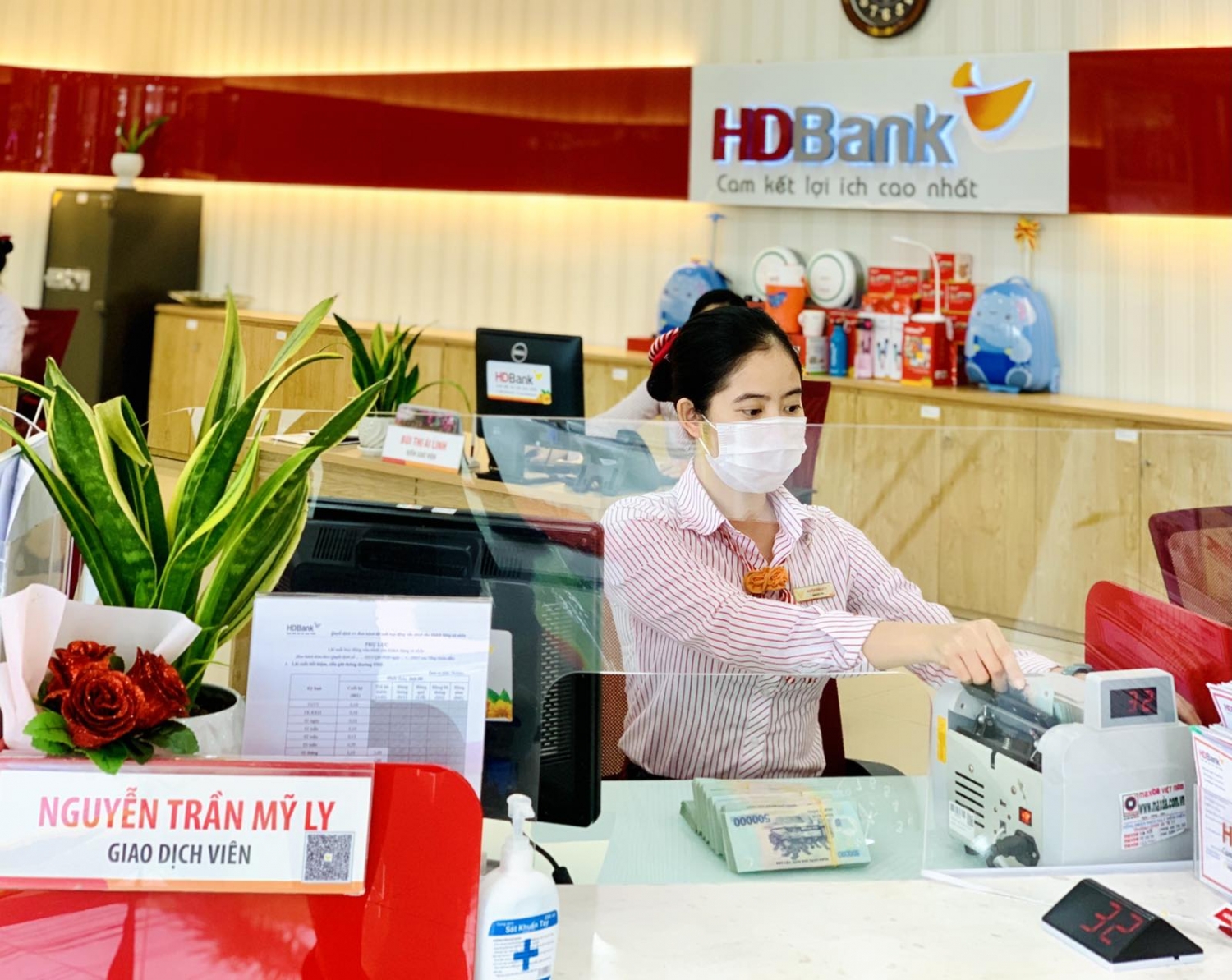 Tin ngân hàng ngày 19/8: HDBank sẽ góp tối đa 9 nghìn tỷ đồng vốn điều lệ ngân hàng yếu kém