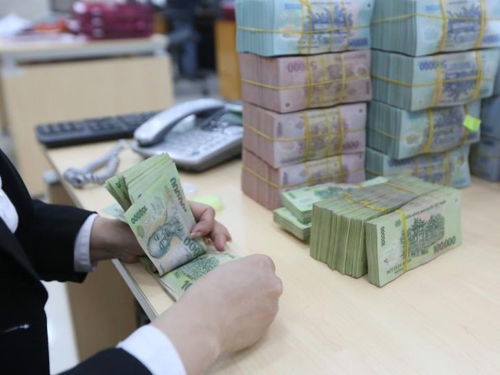 Tin ngân hàng nổi bật trong tuần: Dư nợ tín dụng có thể tăng khoảng 457.000 tỉ đồng trong 4 tháng cuối năm