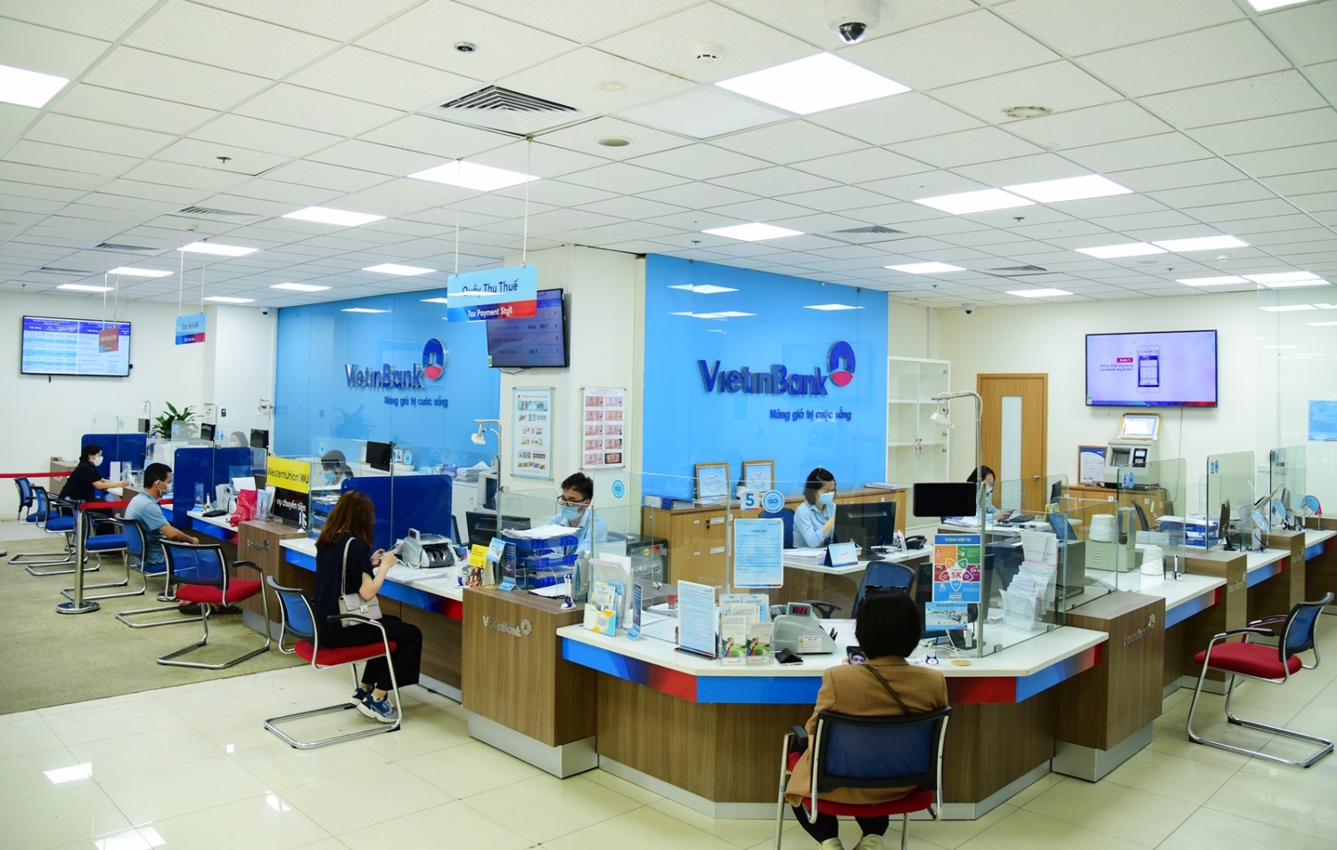 VietinBank tiến sát mục tiêu kế hoạch năm 2021