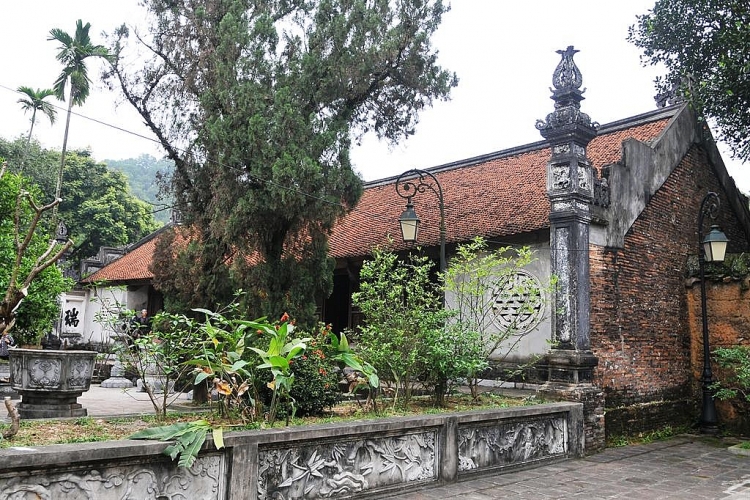 len lich ghe tham nhung ngoi chua co dep nhat mien bac