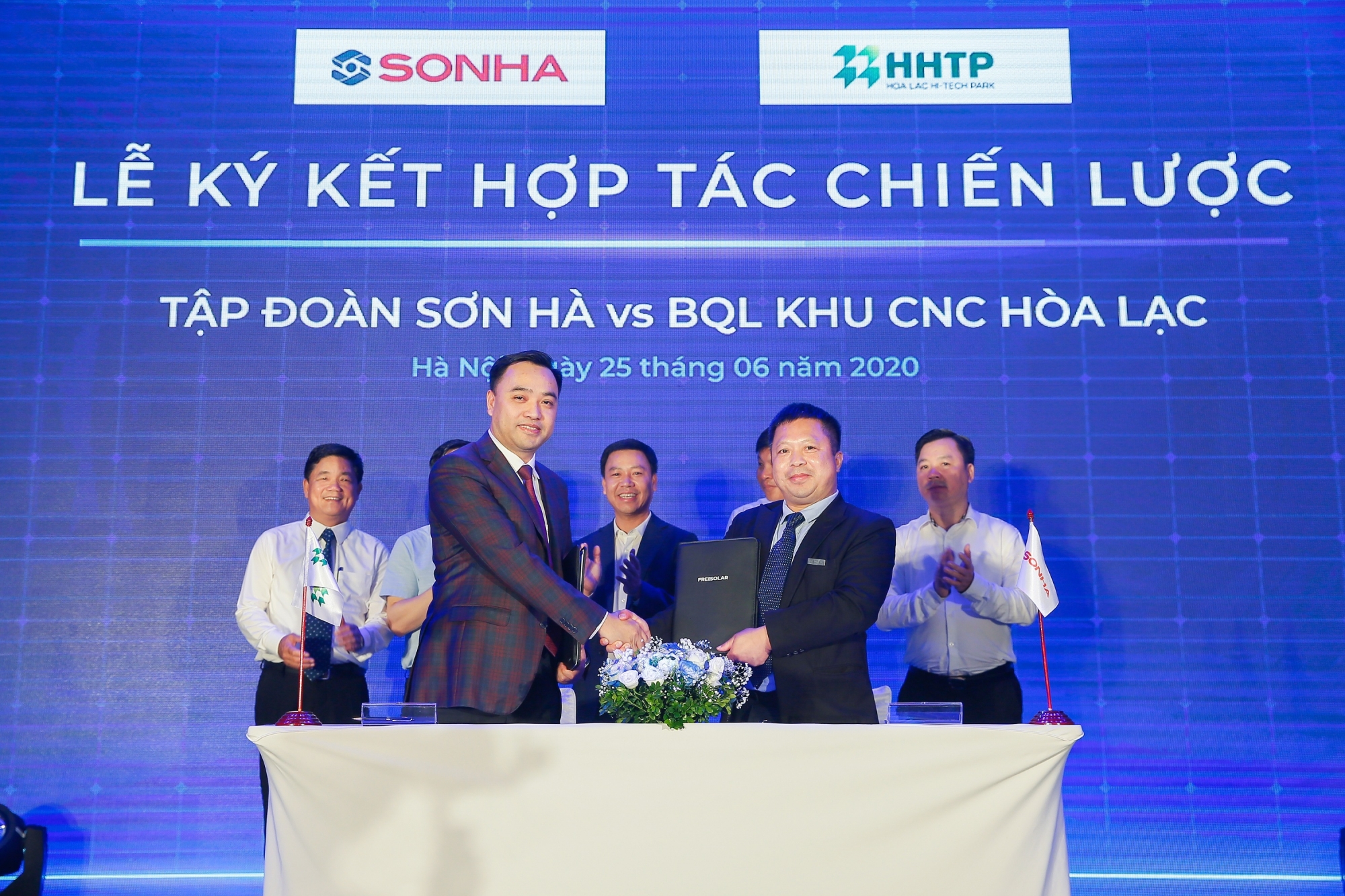 phat trien dien mat troi ap mai tap doan son ha tien sau vao nganh nang luong tai tao