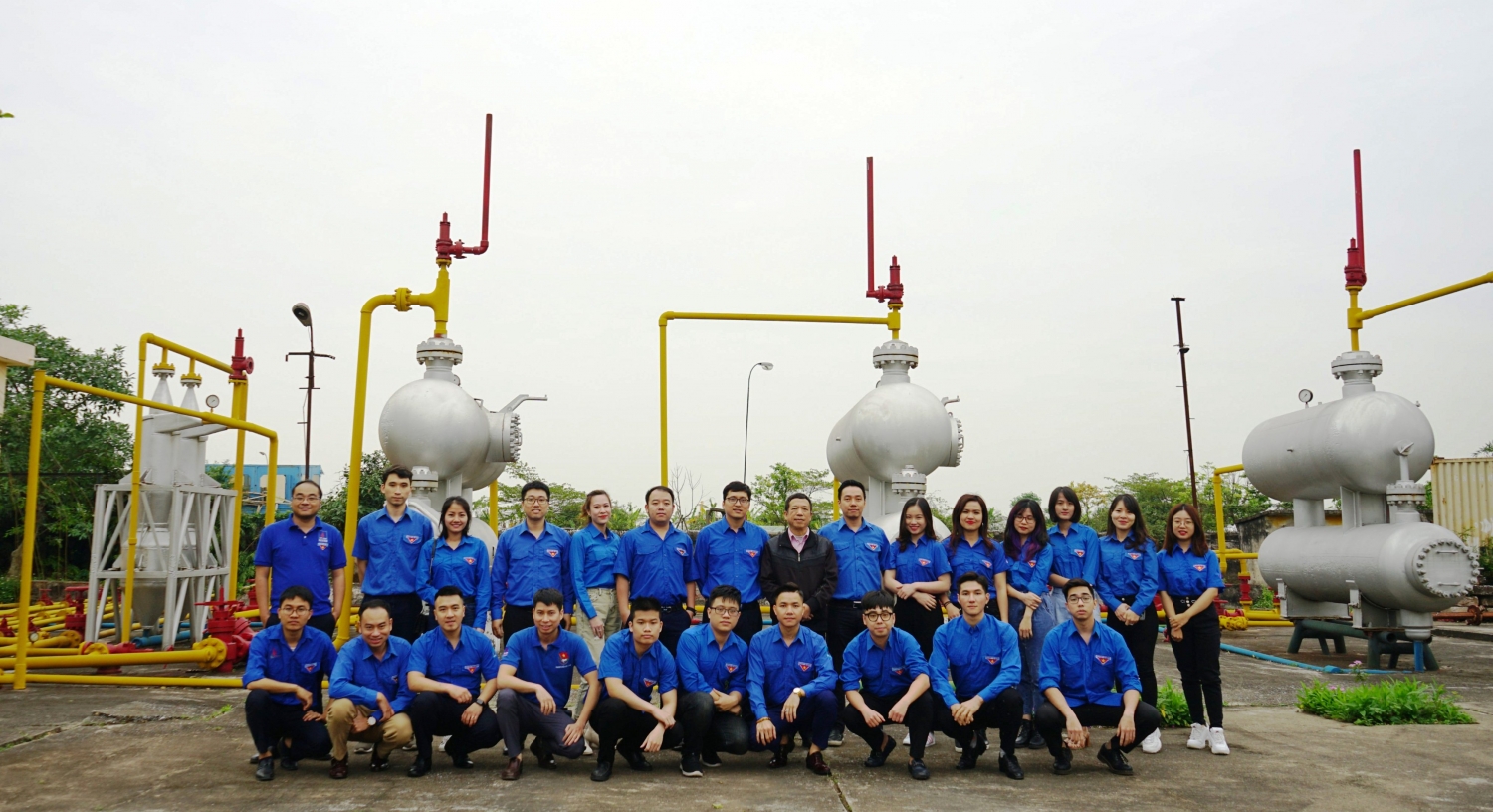 Tuổi trẻ các đơn vị Cụm Phối hợp hoạt động Đoàn Petrovietnam khu vực phía Bắc tổ chức về nguồn giáo dục truyền thống lịch sử