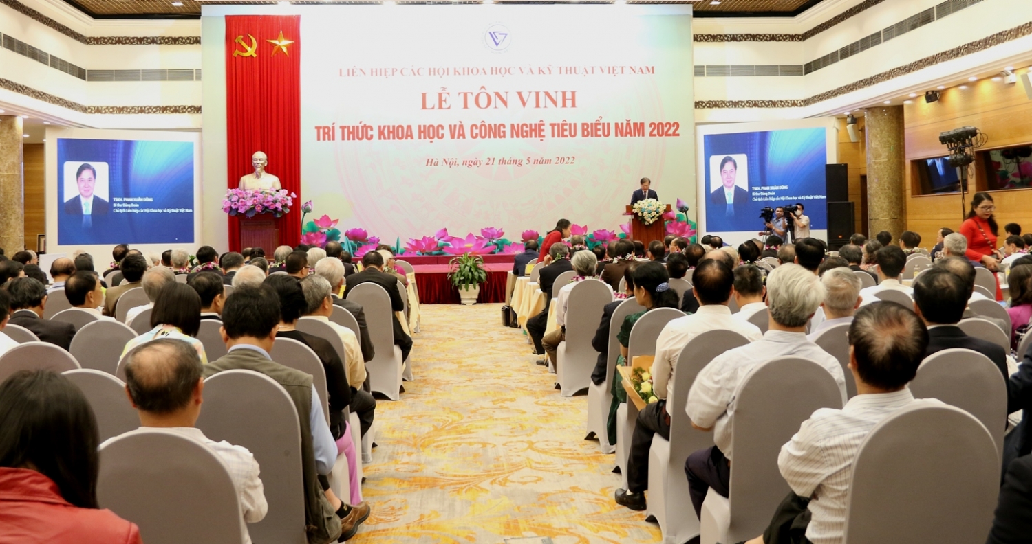 Vinh danh 106 trí thức khoa học và công nghệ tiêu biểu năm 2022