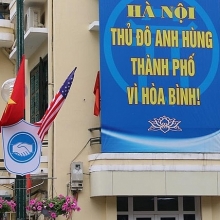 ra mat sach viet nam khat vong hoa binh