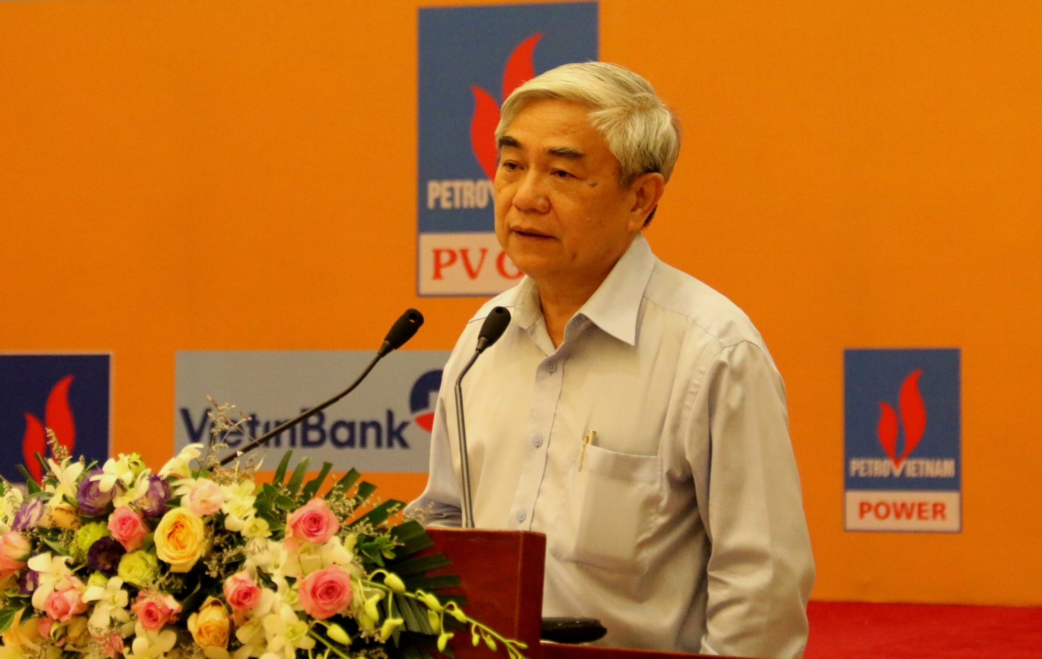 nganh nang luong dung truoc nhung thach thuc nguy co lon