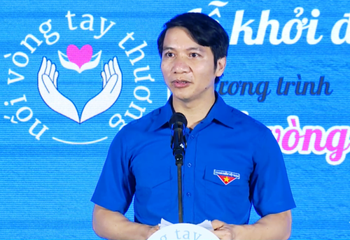 “Nối vòng tay thương”: Tiếp lửa yêu thương cho trẻ em mồ côi vì Covid-19