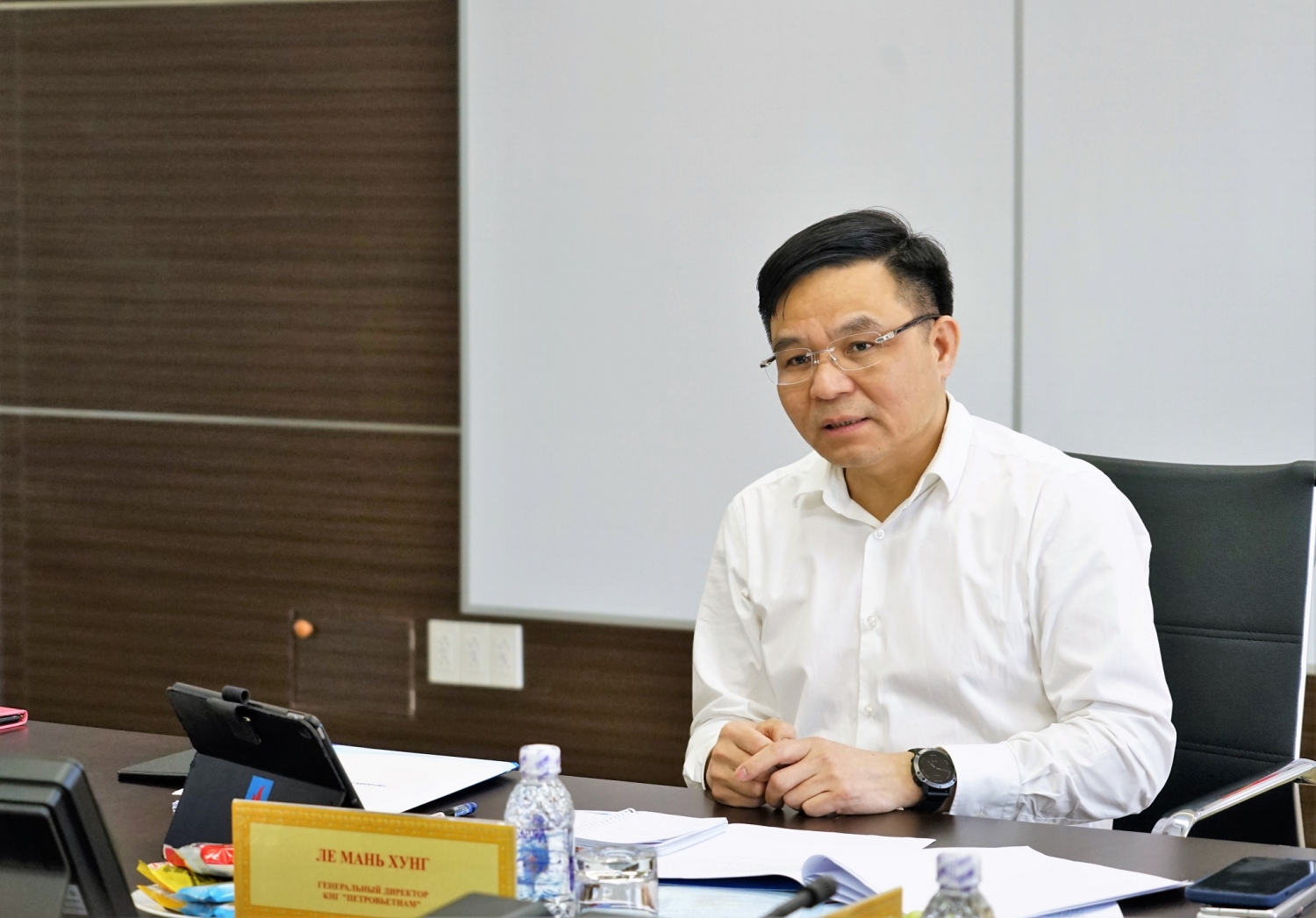 Tổng Giám đốc Petrovietnam Lê Mạnh Hùng làm việc với Vietsovpetro về kế hoạch năm 2022