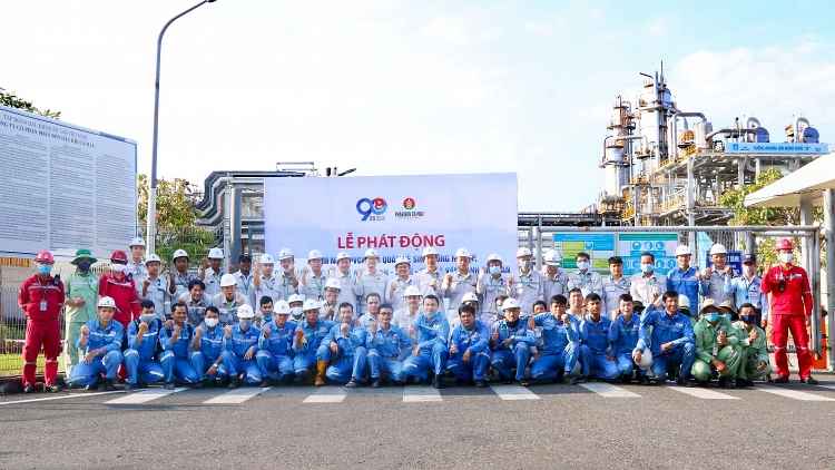 PVCFC tuyển dụng chuyên viên Marketing