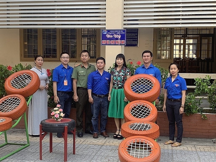 Thanh niên PTSC M&C trao tặng Công trình thanh niên cho 06 trường tiểu học trên địa bàn