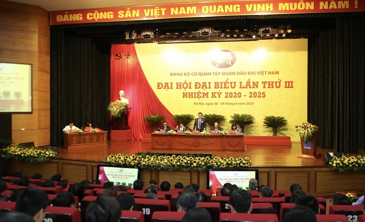 dien van khai mac dai hoi dai bieu dang bo co quan tap doan dau khi viet nam lan thu iii nhiem ky 2020 2025