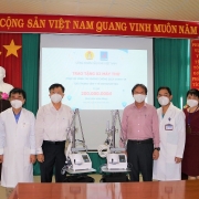 Công đoàn Dầu khí Việt Nam trao tặng máy thở cho tỉnh Bà Rịa - Vũng Tàu