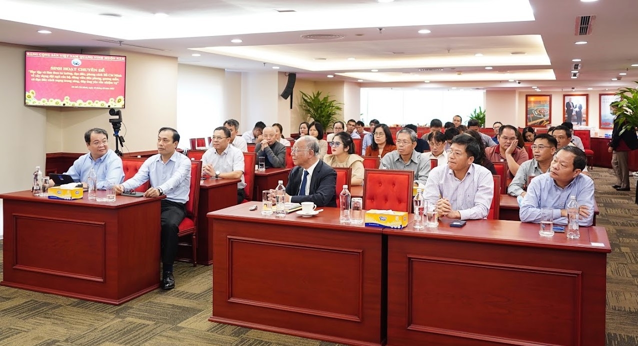 Đảng bộ BIENDONG POC: Đẩy mạnh học tập và làm theo tấm gương Chủ tịch Hồ Chí Minh vĩ đại
