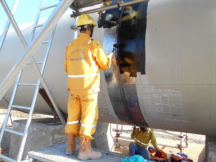 pv coating dot pha trong nhung thang cuoi nam