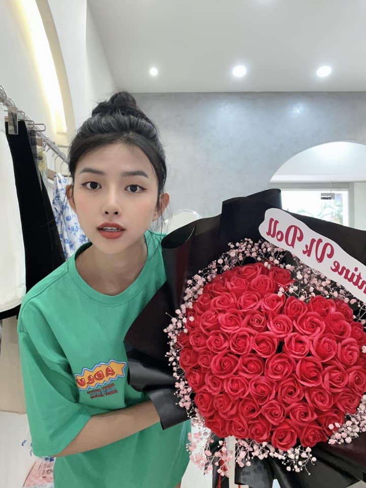 Sao Việt ngày 15/2/2022: Khoảnh khắc hạnh phúc của sao Việt đón Valentine