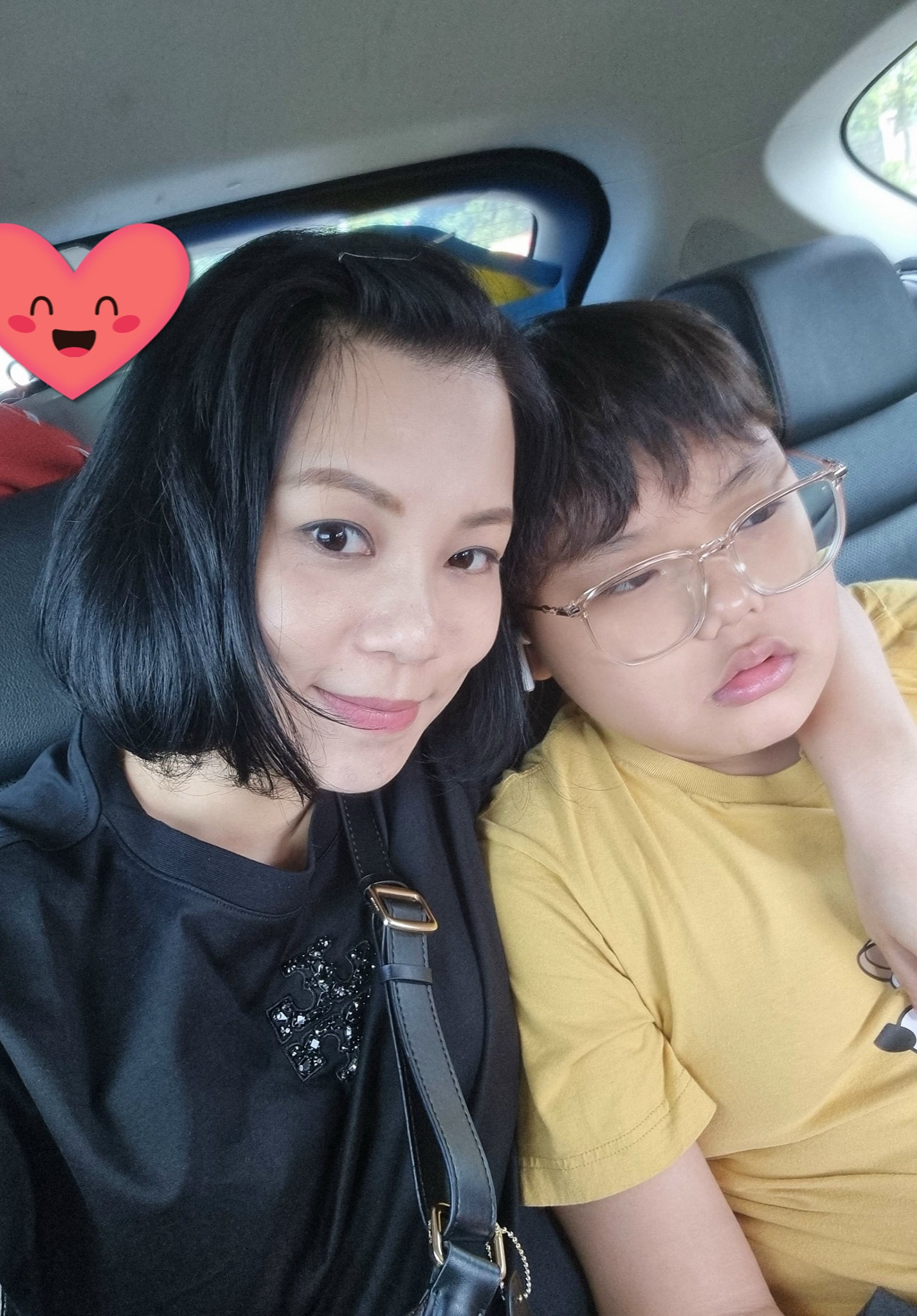 Sao Việt ngày 17/3/2022: Động thái mới nhất của vợ Xuân Bắc sau ồn ào