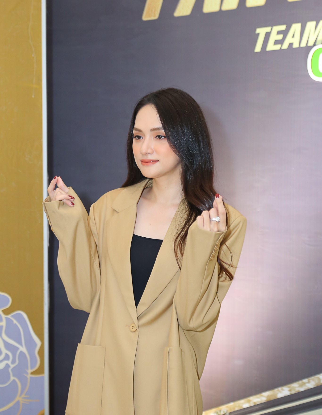 Sao Việt ngày 22/3/2022: Hậu giảm cân thành công, Phương Oanh tự tin khoe dáng