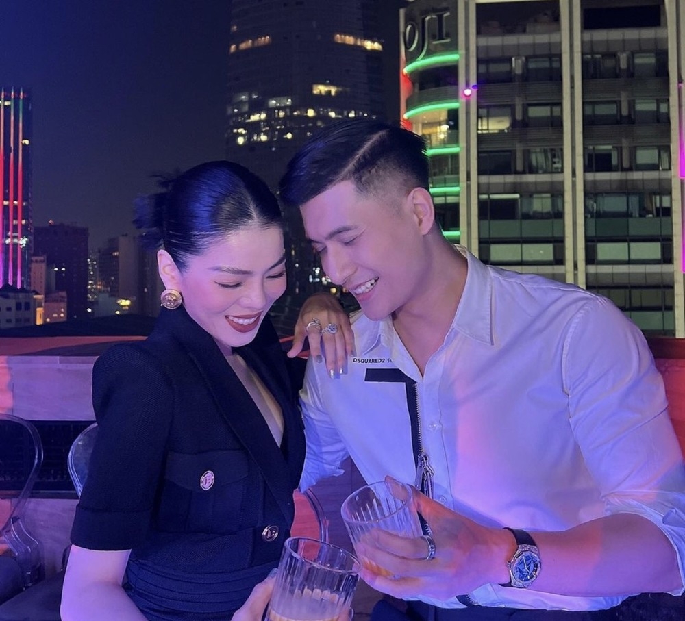 Sao Việt ngày 30/3/2022: Cựu thành viên nhóm HKT tung ảnh cưới đặc biệt 