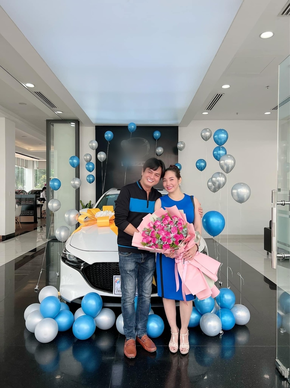 Sao Việt ngày 8/4/2022: Thanh Hà công khai 
