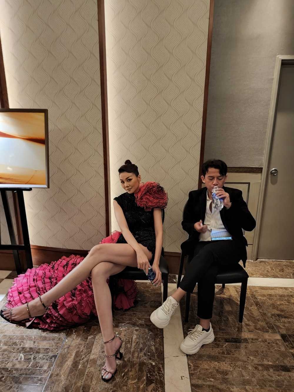 Sao Việt hôm nay 11/5: Tiệc cưới lộng lẫy của Hà Đức Chinh