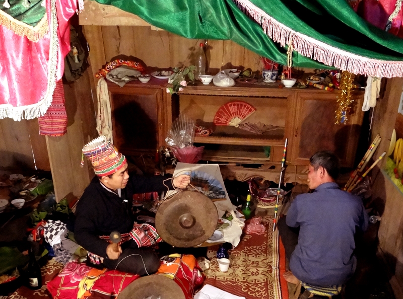 Nét đẹp lễ hội “Xên lẩu nó” của dân tộc Thái Nét đẹp lễ hội “Xên lẩu nó” của dân tộc Thái