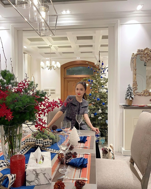 Sao Việt ngày 25/12: Phương Trinh Jolie 