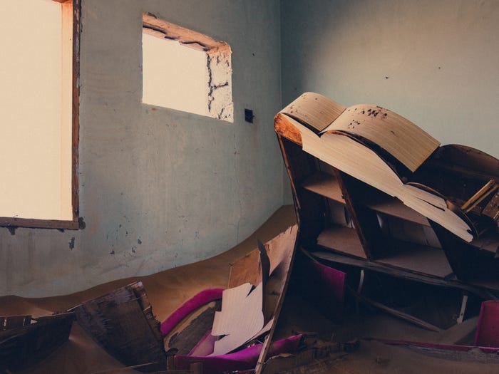 "Thị trấn ma" chôn vùi trong cát thu hút du khách – nhưng không ai biết tại sao nó bị bỏ hoang thi tran ma chon vui trong cat thu hut du khach nhung khong ai biet tai sao no bi bo hoang