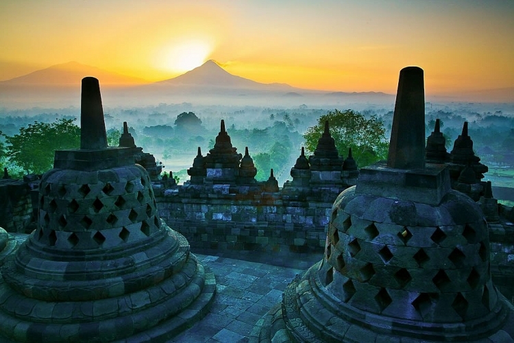 Bali chỉ là một trong số hàng chục những nơi đẹp nhất Indonesia, thậm chí đẹp nhất thế giới bali-chi-la-mot-trong-so-hang-chuc-nhung-noi-dep-nhat-indonesia-tham-chi-dep-nhat-the-gioi-8