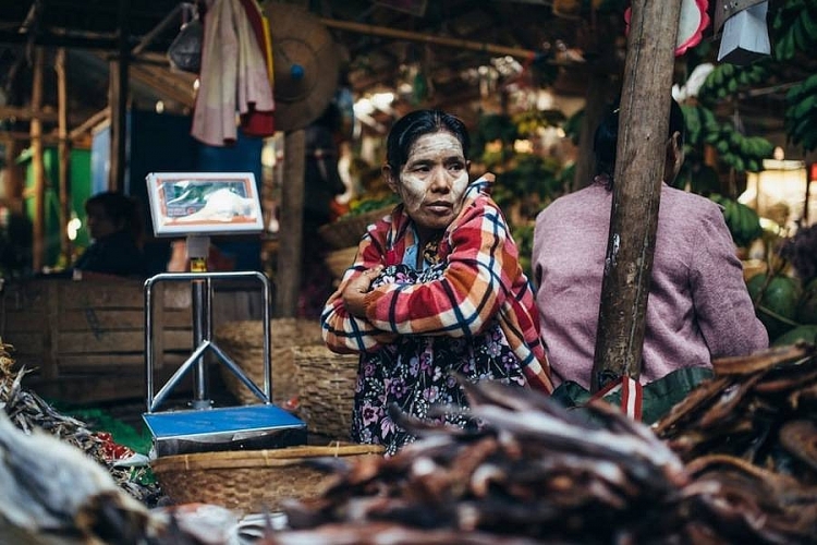 net-moc-mac-chan-chat-cua-nguoi-dan-dang-sau-mot-myanmar-dang-phat-trien-nhanh-chong-4