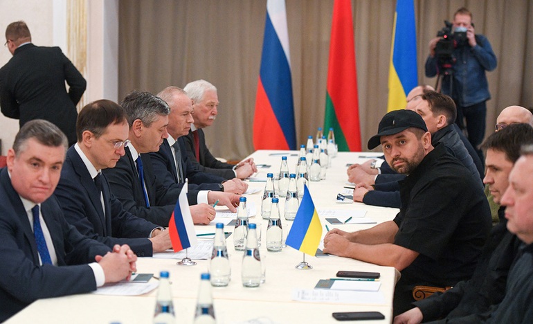 Loạt tác động từ xung đột Nga - Ukraine tới kinh tế Việt Nam - 1