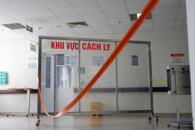 Trên tuyến đầu chống Covid-19: 