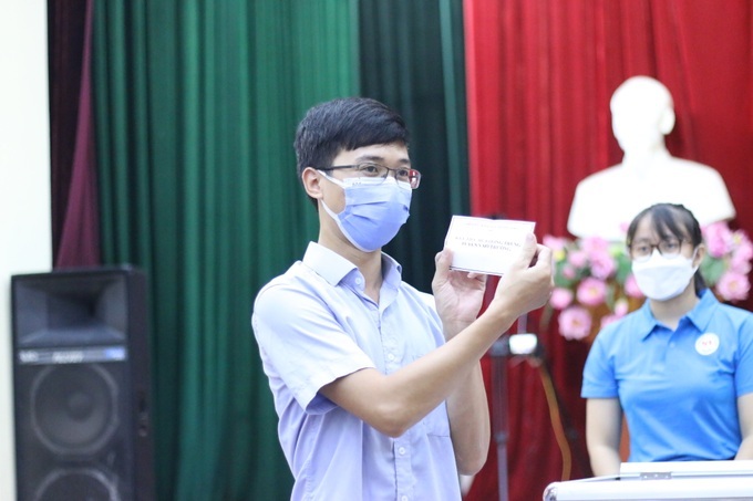 Phụ huynh bốc thăm cho con vào mầm non: Hiện tượng không ổn, vô lý - 1 Phụ huynh bốc thăm cho con vào mầm non: Hiện tượng không ổn, vô lý - 1