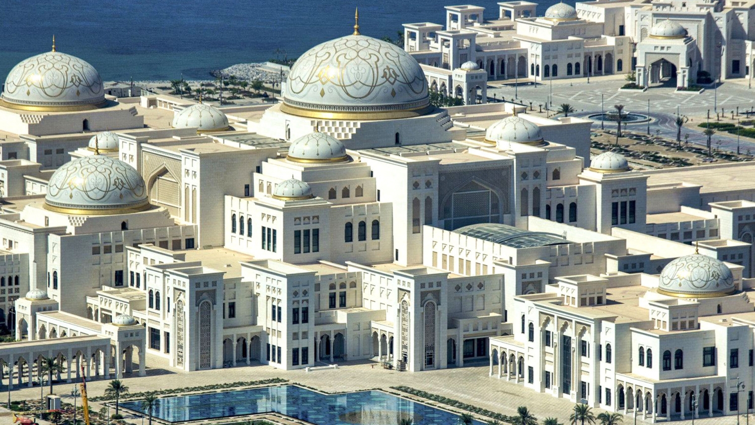 Ngắm nhìn 6 kiệt tác kiến trúc của Abu Dhabi Ngắm nhìn 6 kiệt tác kiến trúc của Abu Dhabi