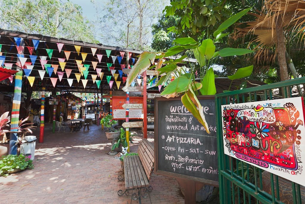 Tham quan Hua Hin - Ngôi làng nhỏ xinh đẹp của các nghệ sĩ ở Thái Lan