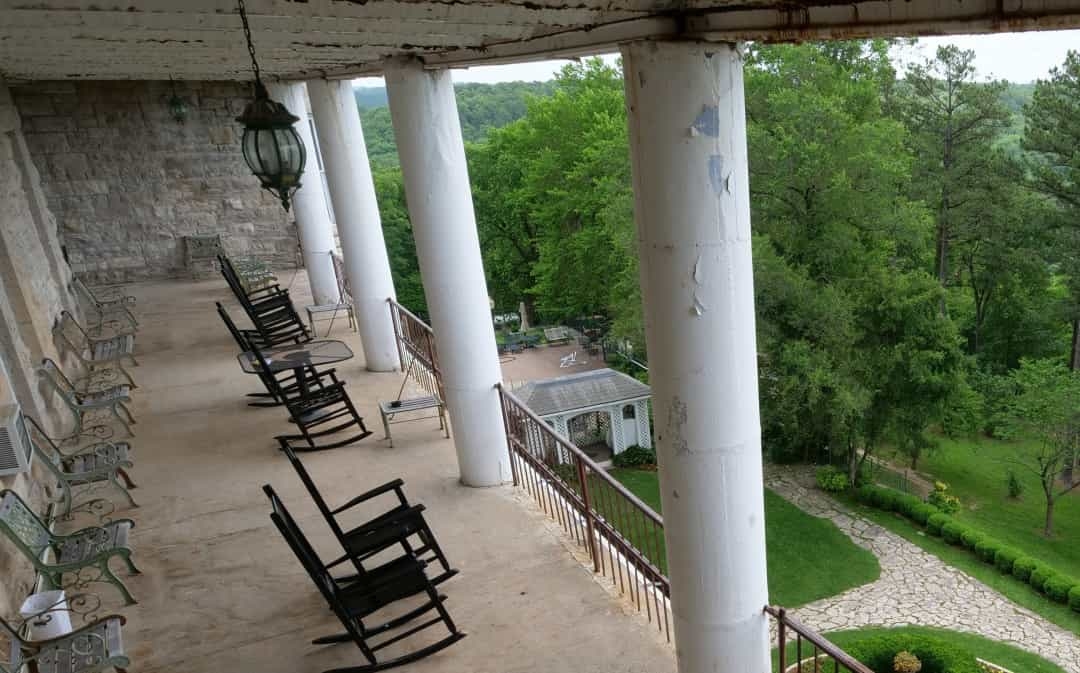 Những khách sạn bị ma ám rùng rợn nhất thế giới Những khách sạn bị ma ám rùng rợn nhất thế giới