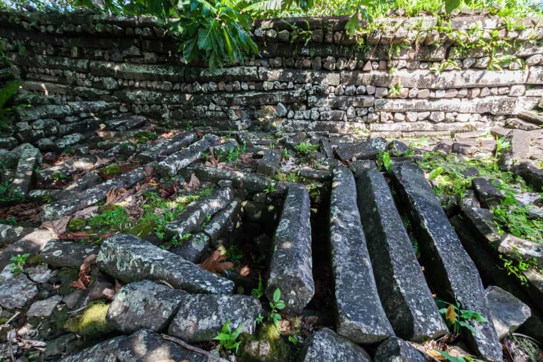 Thành phố cổ Nan Madol - Thành phố cổ Nan Madol -
