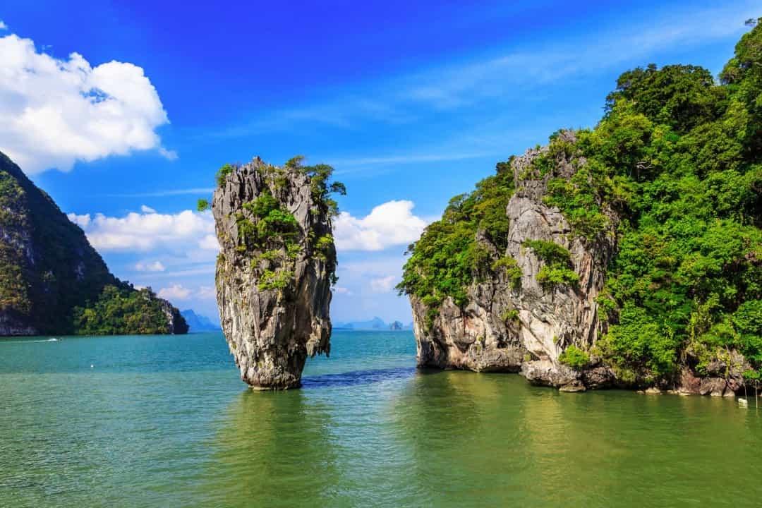 Vẻ đẹp lung linh của các vùng vịnh nổi tiếng trên thế giới