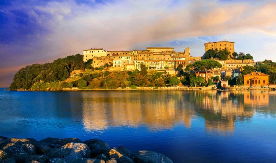 Cùng đến Ý và khám phá những hồ nước tuyệt đẹp