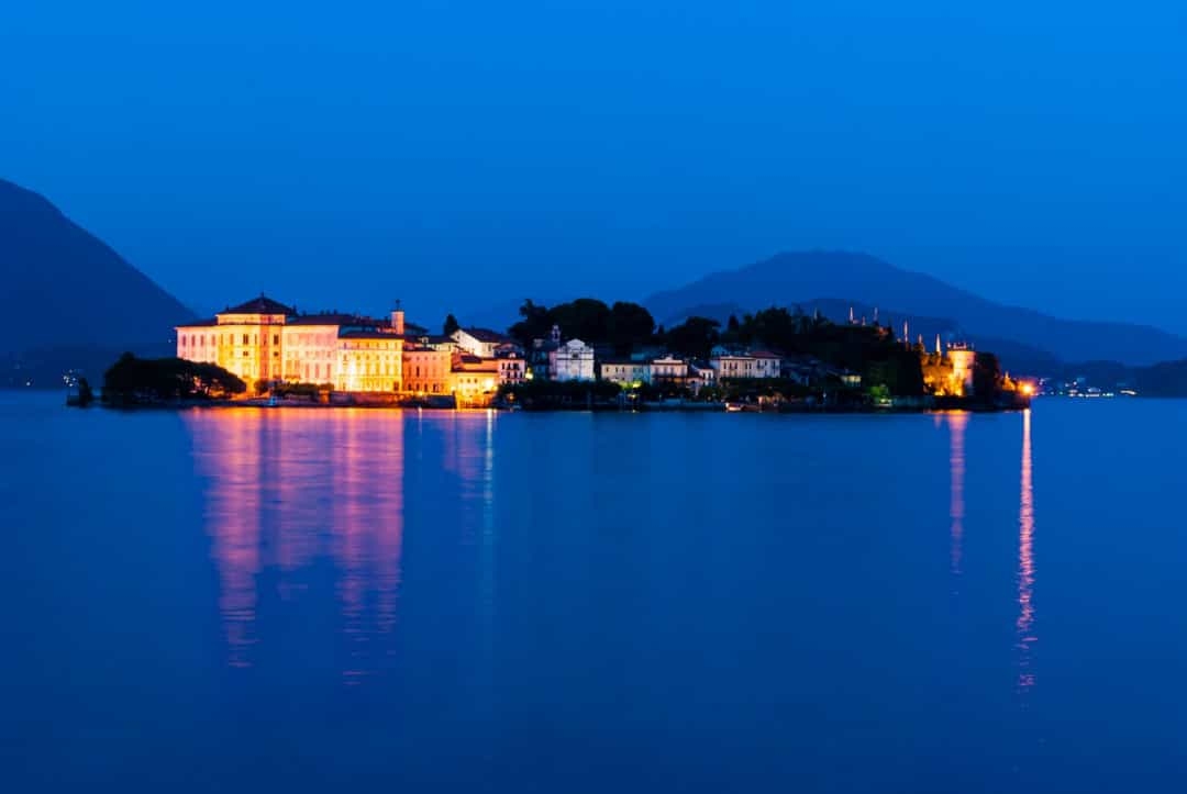 Cùng đến Ý và khám phá những hồ nước tuyệt đẹp