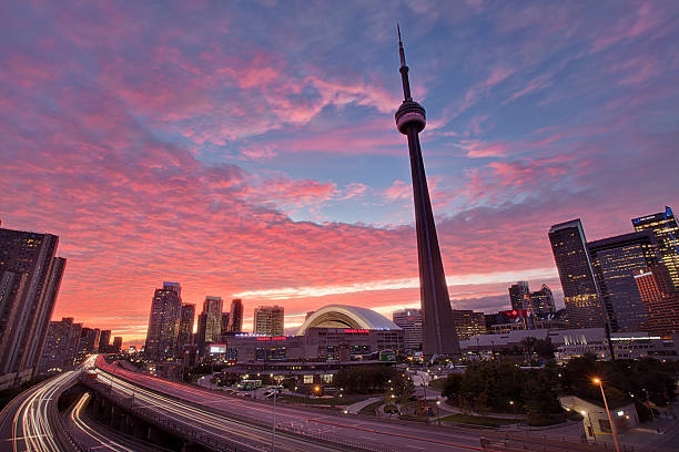 7 địa điểm nổi tiếng, hút khách du lịch ở Canada