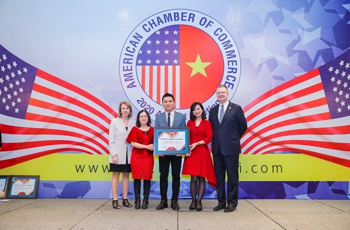 Tổ chức AmCham Vietnam vinh danh Herbalife Việt Nam giải thưởng “Trách nhiệm xã hội doanh nghiệp năm 2020”