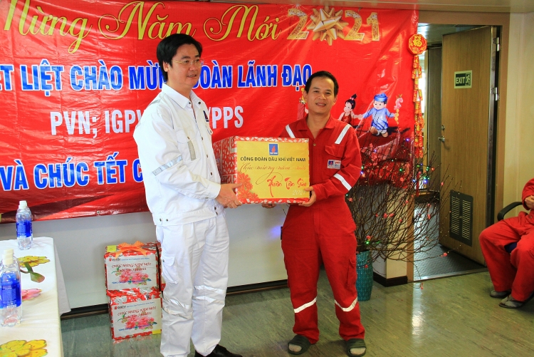 Mùa xuân đầu tiên ở Sao Vàng