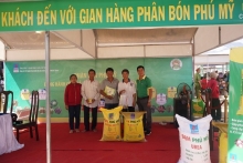 pvfcco ron rang va y nghia chuong trinh dem hoi trang ram trung thu xanh